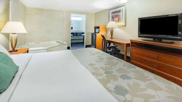Stay-Well Inn -Monroe