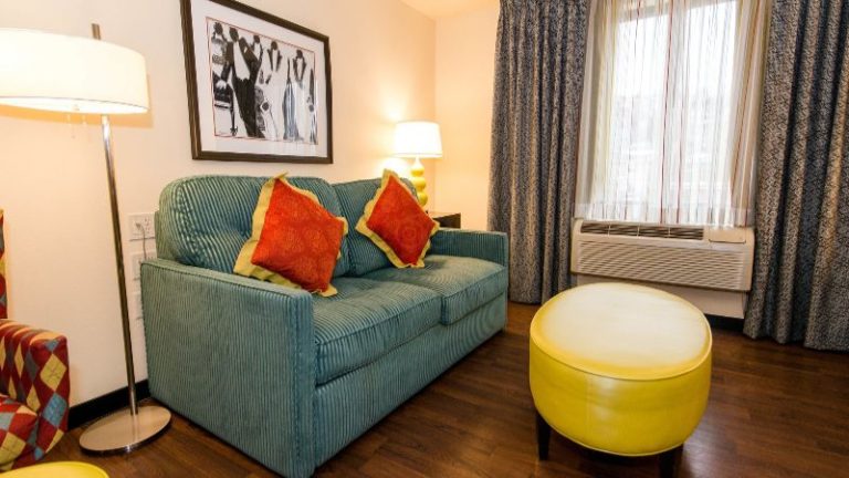 Staypineapple, The Maxwell Hotel, Seattle Center Seattle