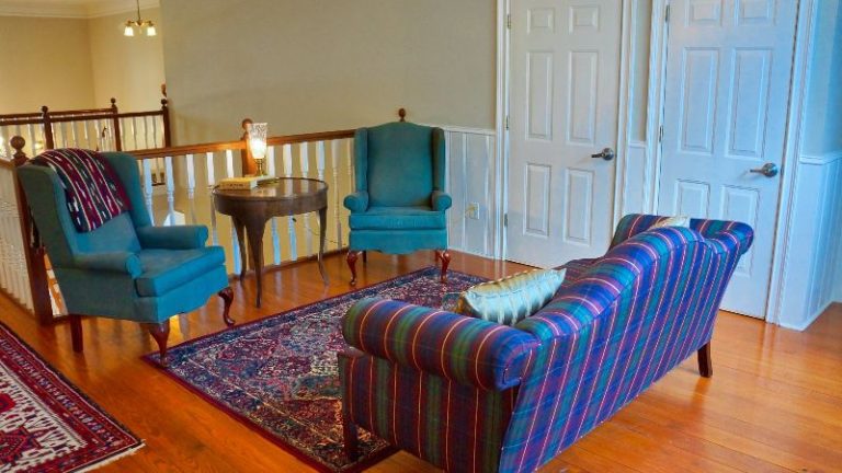 Stone Mountain Manor