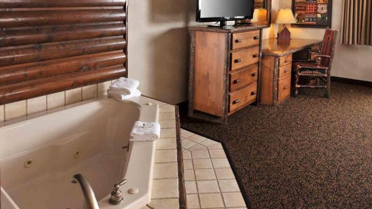 Stoney Creek Hotels – Johnston