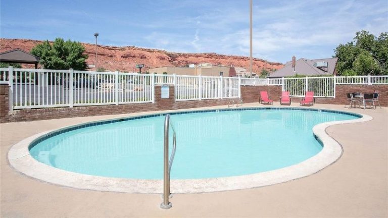 Super 8 by Wyndham St. George UT