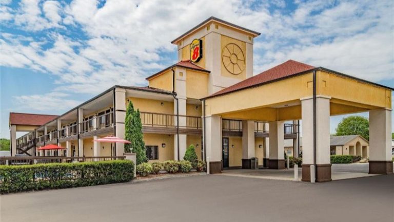 Super 8 by Wyndham Columbia