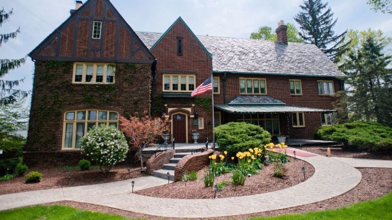 The English Inn