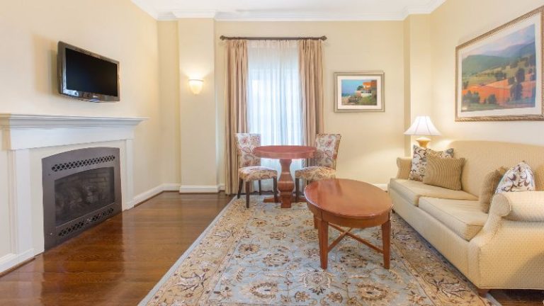 The George Washington, a Wyndham Grand Hotel
