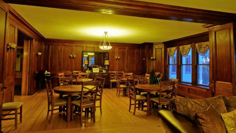 The Inn at Ragged Edge, room with private jacuzzi, photo 7