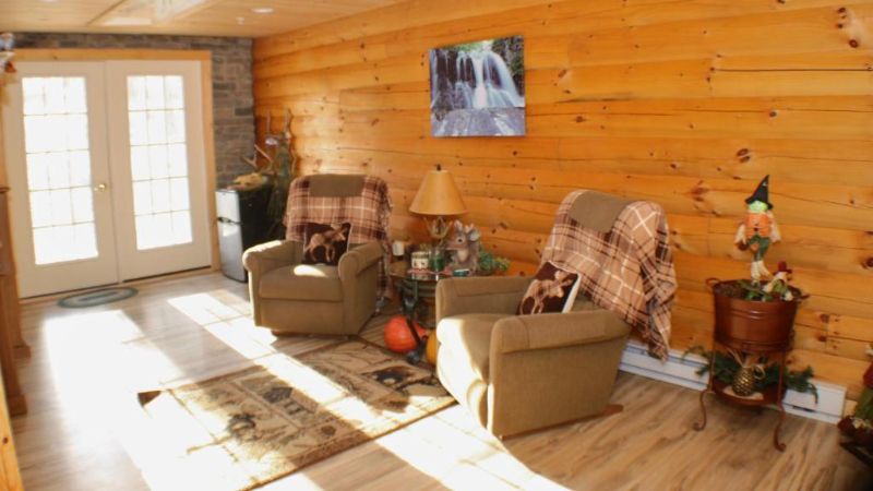The Old Tioga Inn Bed and Breakfast, room with private jacuzzi, photo 6