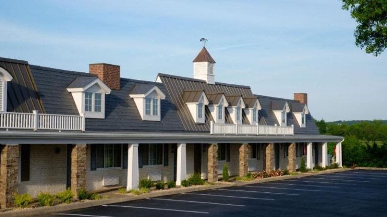 The Village Inn Harrisonburg