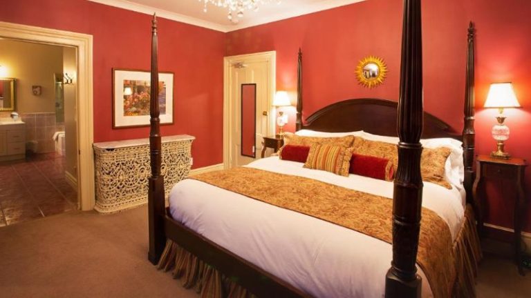 The Woodview Inn