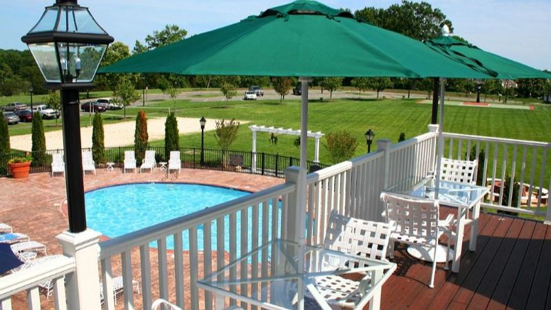 Virginia Crossings Hotel & Conference Center, Tapestry Collection by Hilton, room with private jacuzzi, photo 6