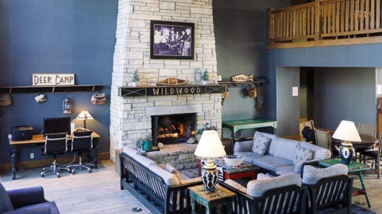 Wildwood Lodge