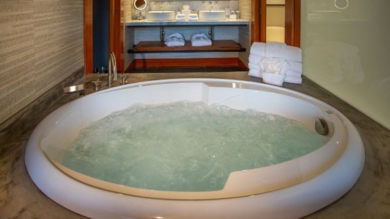 Willows Lodge