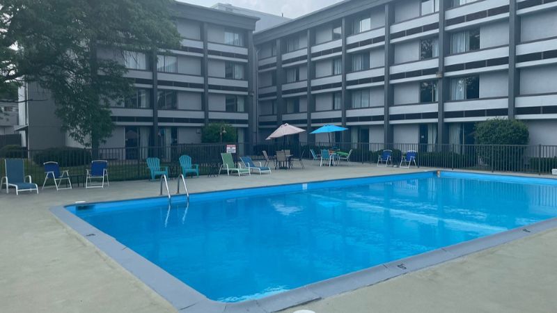 Wingate by Wyndham Troy, room with private jacuzzi, photo 6