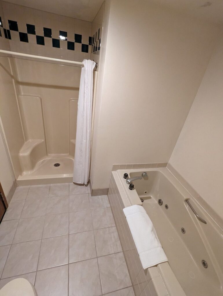 Woodfield Inn and Suites