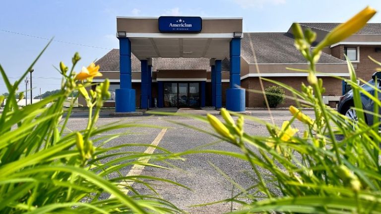 AmericInn by Wyndham Marshfield