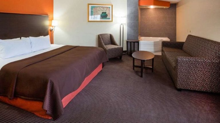 AmericInn by Wyndham Plover Stevens Point