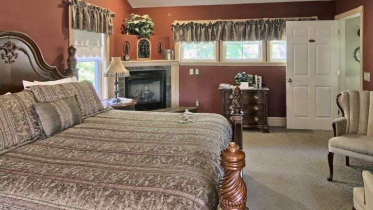 Grand Victorian B&B
