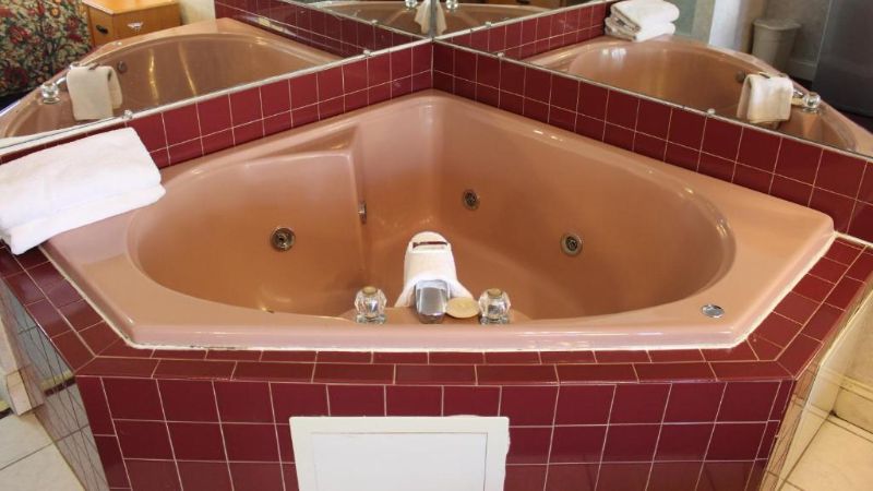 Highlander Motor Inn
