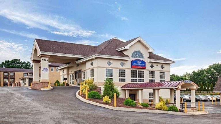 Howard Johnson by Wyndham Blackwood Near Philadelphia