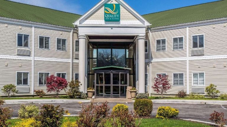 Quality Inn & Suites Middletown – Newport