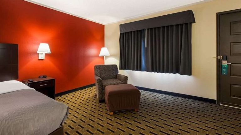 Quality Inn & Suites Millville – Vineland