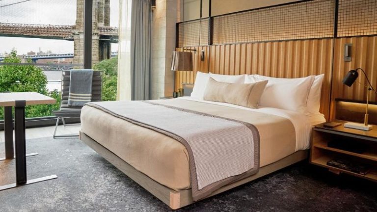 1 Hotel Brooklyn Bridge