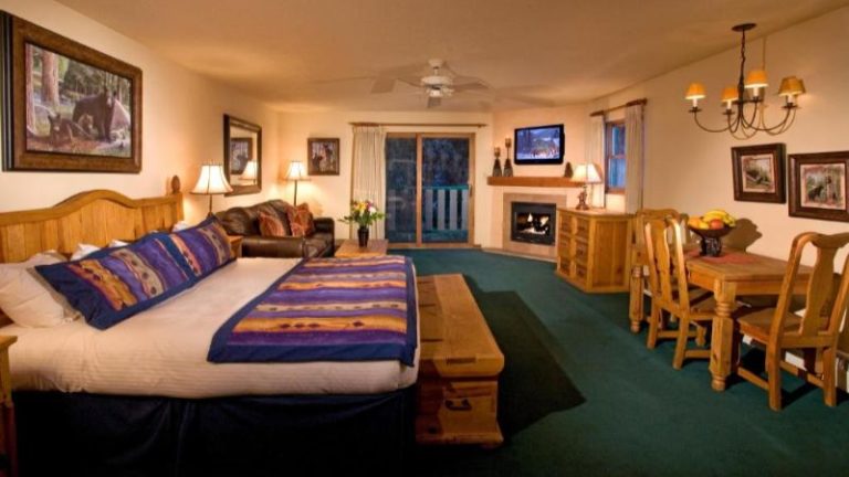 Alpine Village Suites