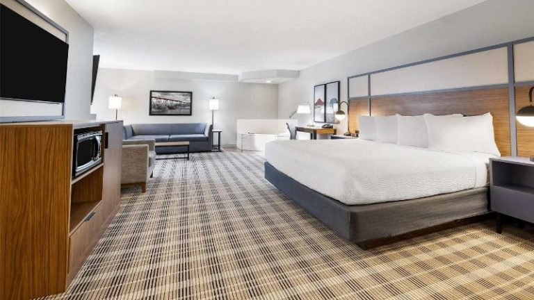 AmericInn by Wyndham Valley City