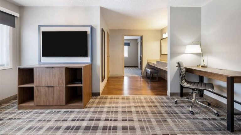 AmericInn by Wyndham Valley City