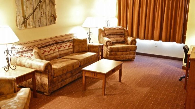 Arbuckle Lodge Gillette