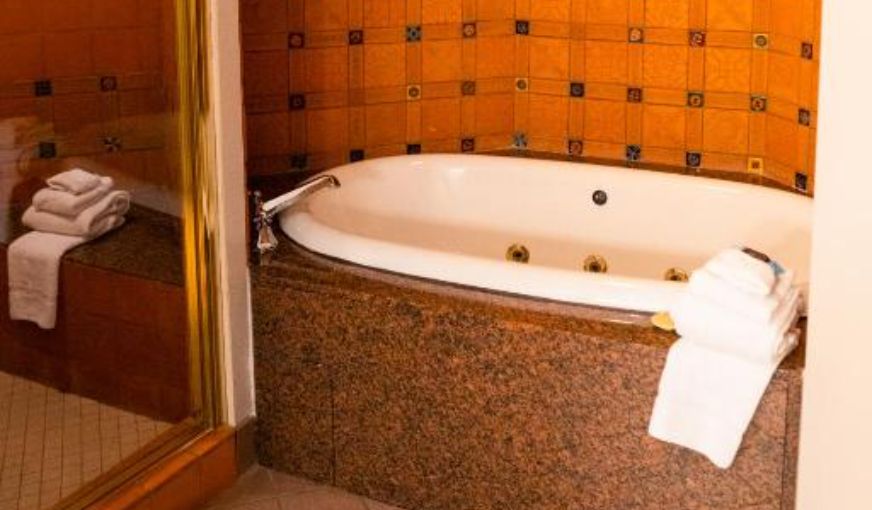 Arizona Charlies Decatur, room with private jacuzzi, photo 3