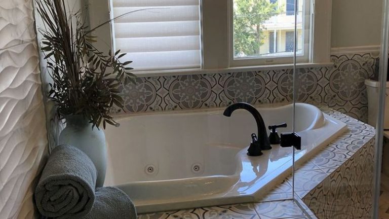 Avenue O Bed and Breakfast
