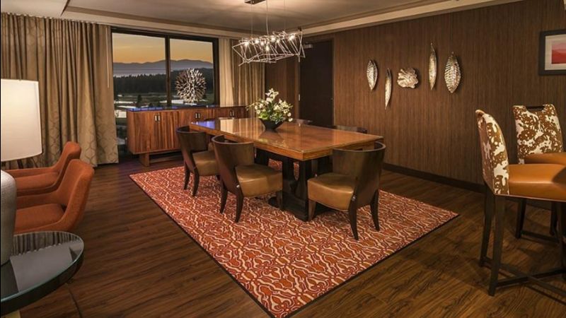 Bally’s Lake Tahoe, room with private jacuzzi, photo 4