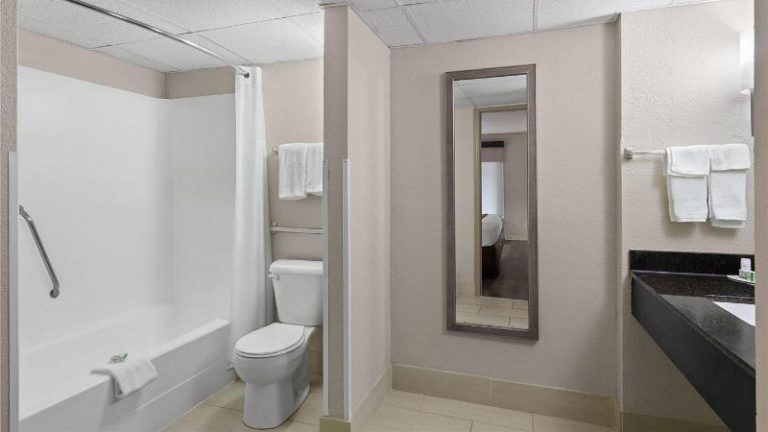 Baymont by Wyndham Knoxville I-75