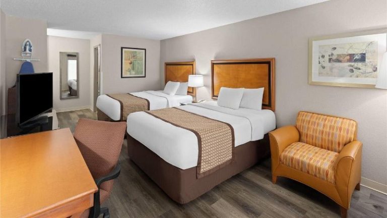 Baymont by Wyndham Knoxville I-75