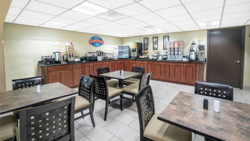 Baymont by Wyndham Knoxville I-75, photo 8