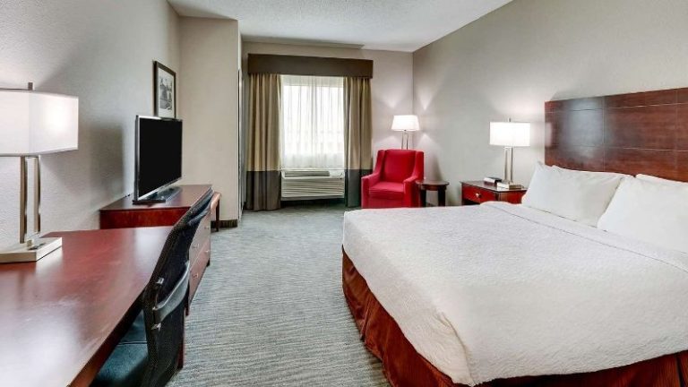 Best Western Plus University Inn & Suites
