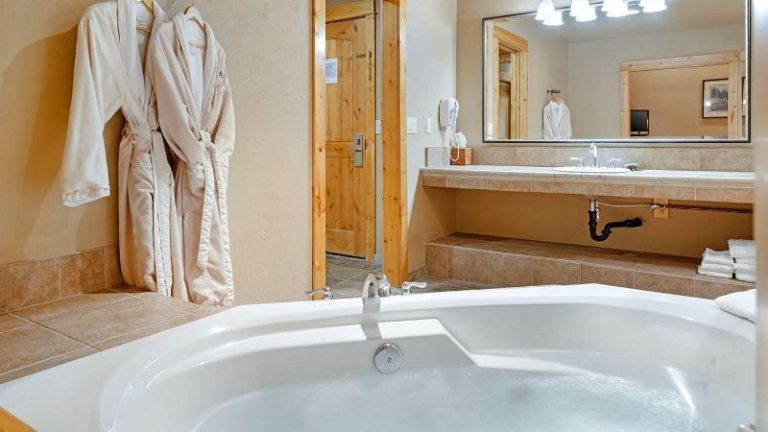 Best Western Ponderosa Lodge