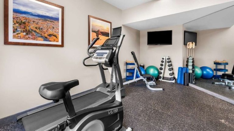 Best Western Rocky Mountain Lodge