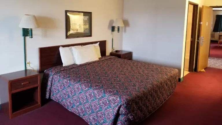 Bilmar Inn & Suites