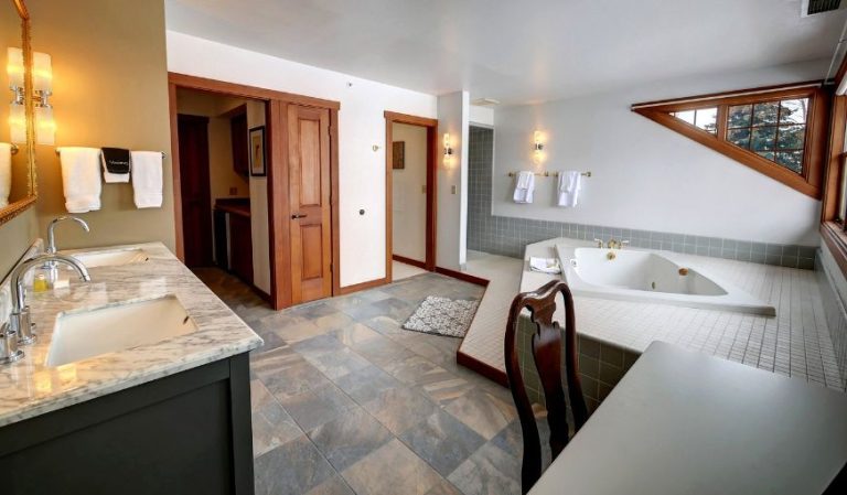 Casia Lodge and Ranch