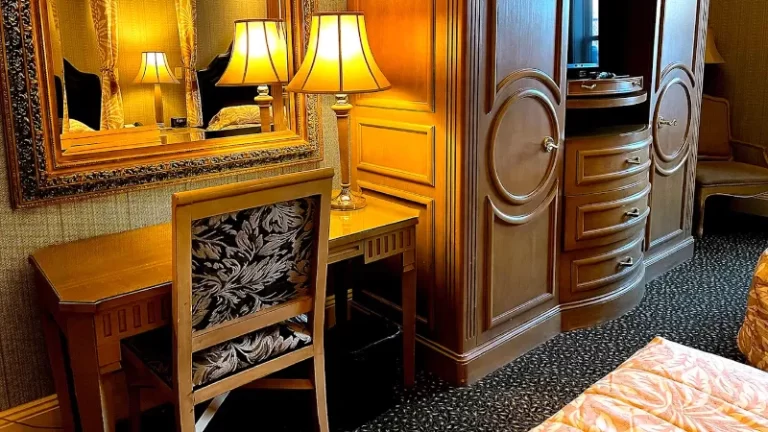 Celebrity Boutique Hotel