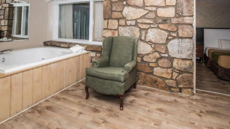 Chalet Inn
