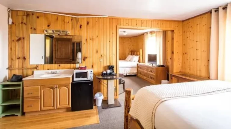 Colter’s Lodge