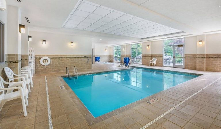 Comfort Inn & Suites