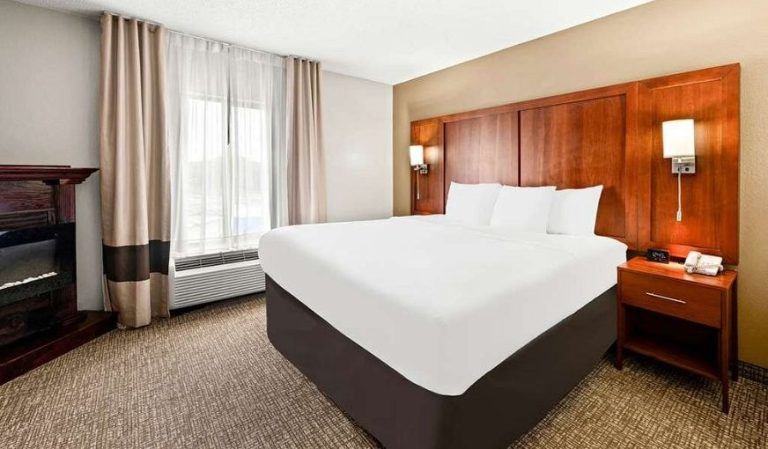 Comfort Suites Abingdon