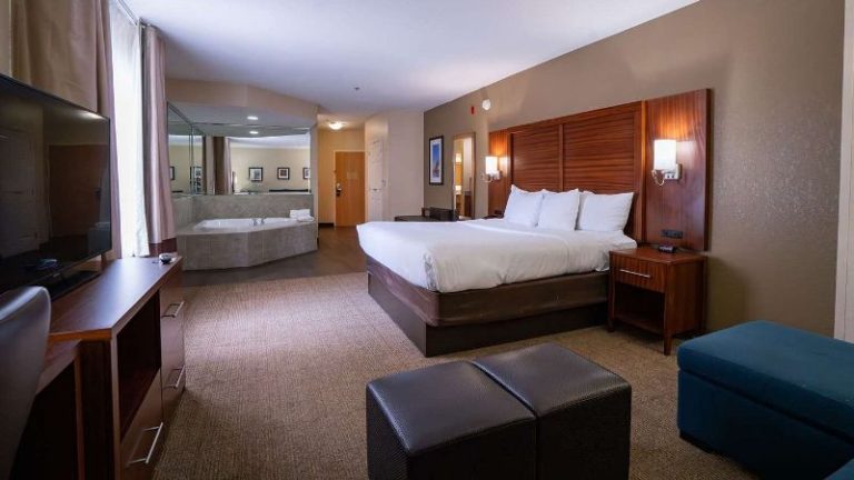 Comfort Suites Flowood – Jackson Airport