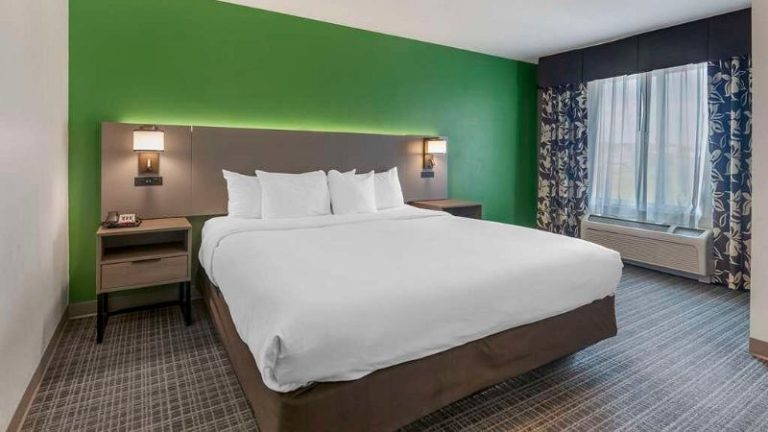 Comfort Suites Conference Center Rapid City