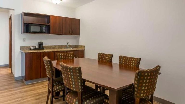 Comfort Suites Conference Center Rapid City