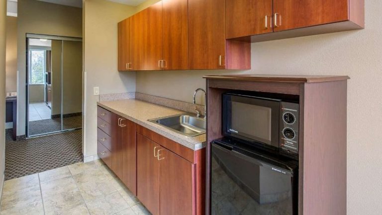 Comfort Suites Seaford