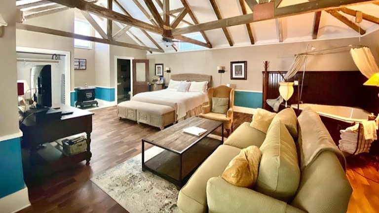 Coppersmith Inn Bed & Breakfast